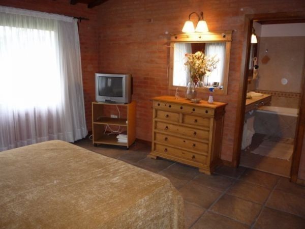 Hermosa casa para alquilar a tres cuadras del mar en Pinares.